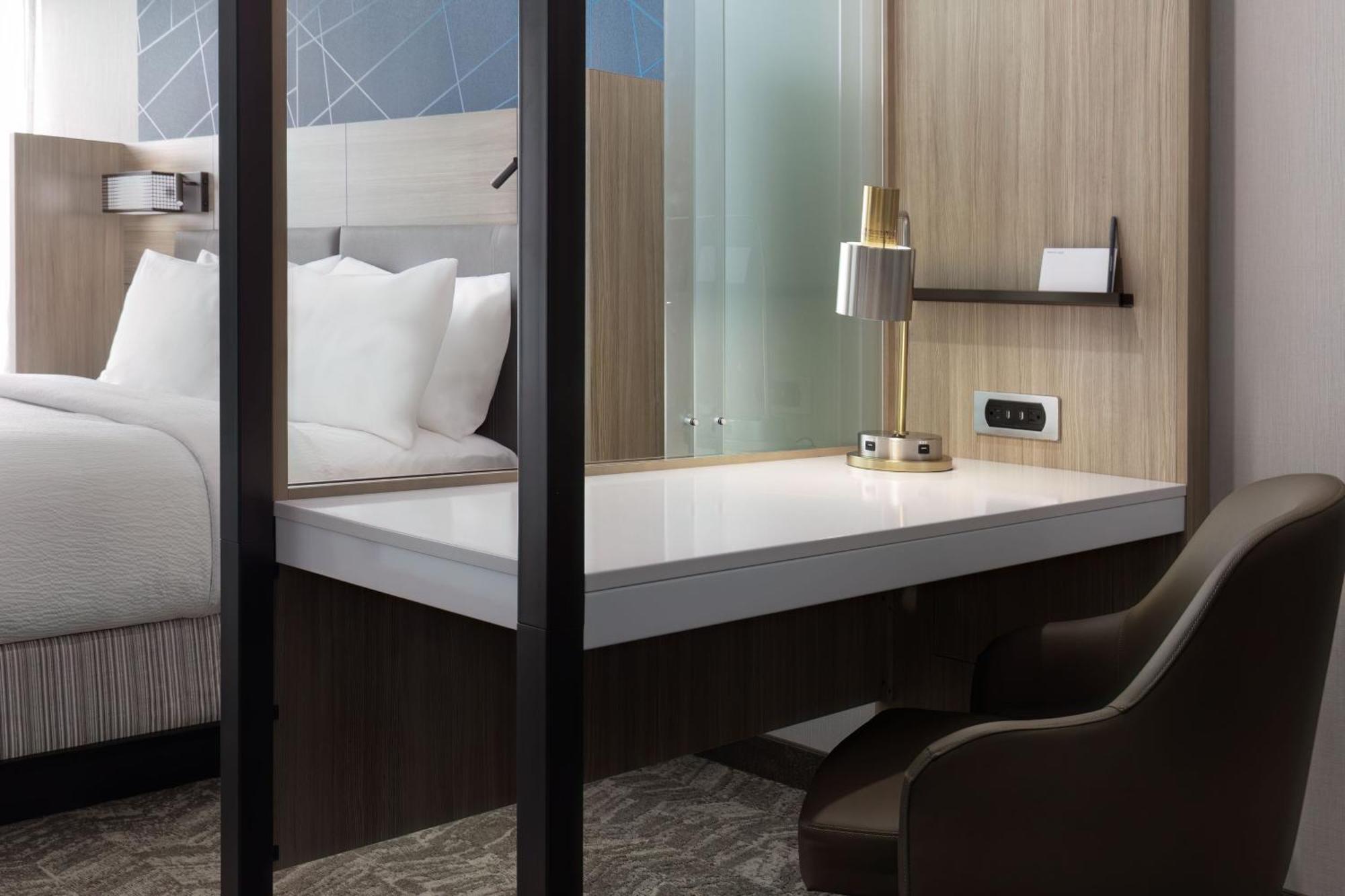 Springhill Suites By Marriott Pleasanton Exterior foto